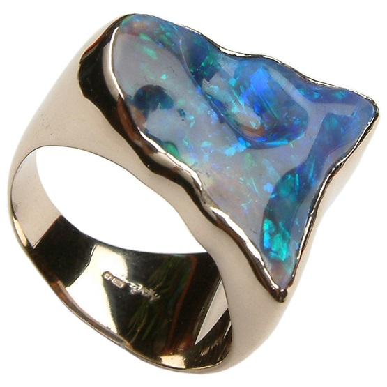 Black opal gold ring